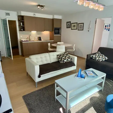 Even Zee Waterkant شقة *